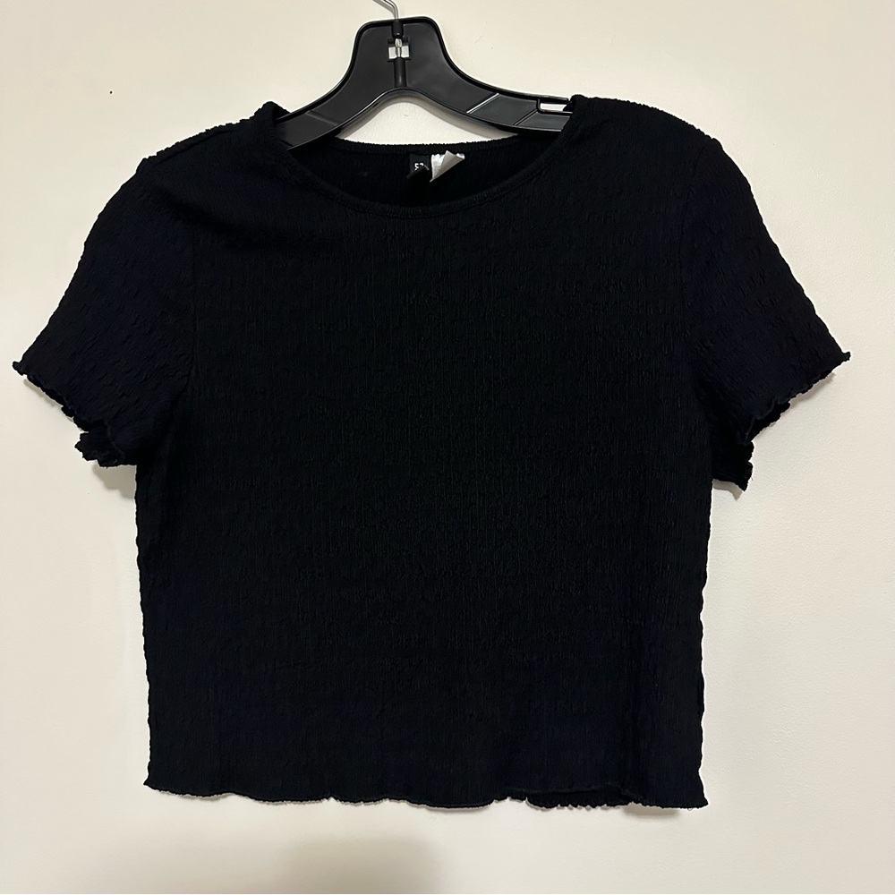 H&M Divided Women’s Crop Top Black‎ Size Large